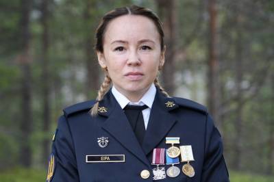 Sandra Andersen Eira (38) er gravid og fremmedkriger i Ukraina
