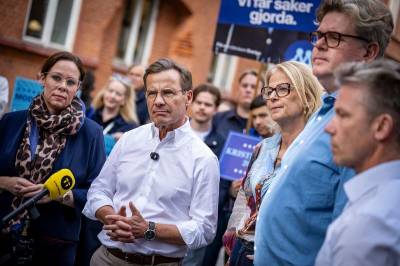 Sveriges statsminister skal i gravferden