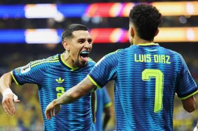 Superstjernen Díaz sikret Colombia drømmestart