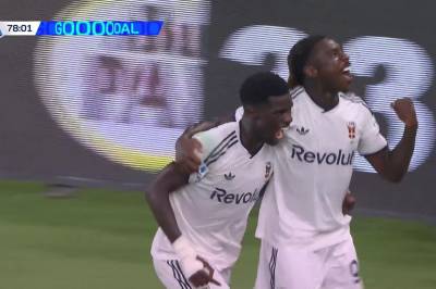 Scoring for Assane Diao