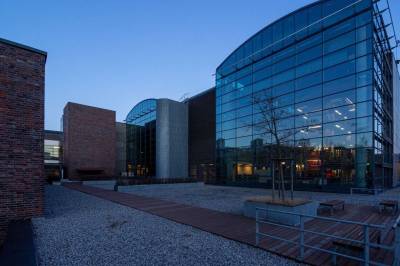 Daglig går jeg forbi Oslos tapte mulighet. For hva kunne ikke dette bygget ha vært?