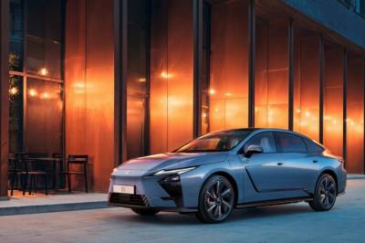 Flaggskipet blir elektrisk:  Norske priser klare