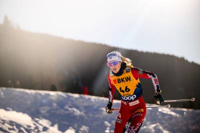 Sensasjonsseier til Karoline Simpson-Larsen – vant OL-øvelsen 10 kilometer fristil i Davos