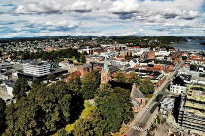 Flyktninger velger seg disse byene – nå kan det bli stopp
