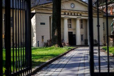 Oslo Børs åpner opp – DNB faller over fire prosent