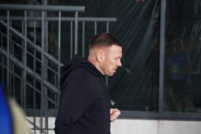 Avsløres av bildene: – Klin gal