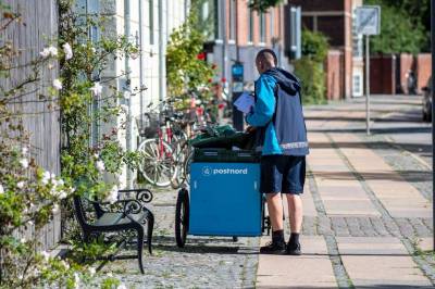 Det danske postvesenet slutter med brevpost etter 400 år