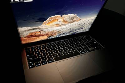 Apple bekrefter det er over