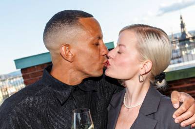 Røper detaljer om bryllup