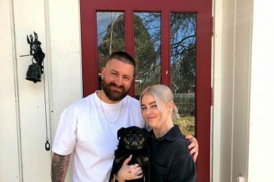 «Sommerhytta»-paret blir foreldre: – Utrolig takknemlige