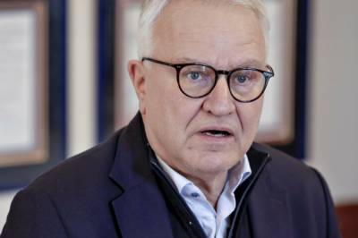 Venter redegjørelse fra Jagland