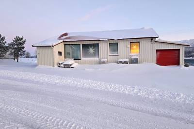 – Må lage sin egen arbeidsplass her