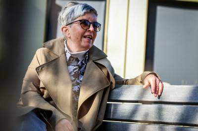 May Britt er en av få kvinner i yrket: – Problemet er å forstå hverandre