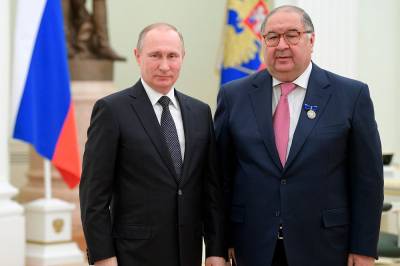 – Takk Allah, sa oligarken da han fikk medalje for Putin. Nå kan det bli fest i et av hans mange palass.
