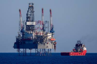 Usikkerheten stiger for riggselskapene – når kommer force majeuren fra oljeselskapene, spør analytiker