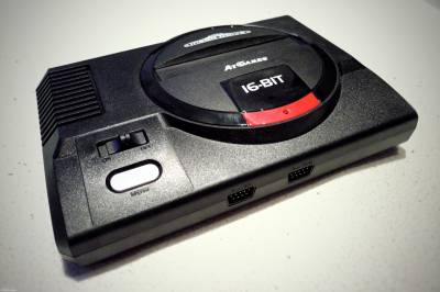 Sega sier at de fortsatt setter pris på fysiske spill