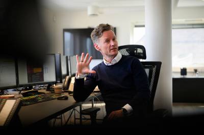 Kraftige svingninger i markedene: – Folk er tatt på senga