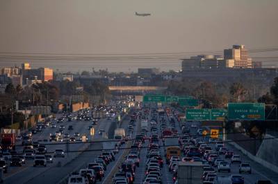 Hedgefond-topp: Trump vil unngå bensinsjokk i sommer