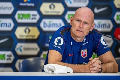 Fnyser av kritikken: – Orker jeg ikke å bruke tid på