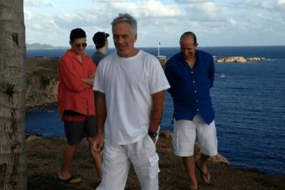 Epstein-filene: - Toppsjef avslørt: 1200 Epstein-meldinger