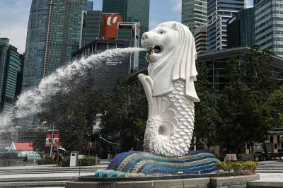 Denne er Merlion som er et kjent landemerke i hvilket land?