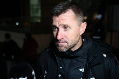 Horneland forsvarer sjefene sine