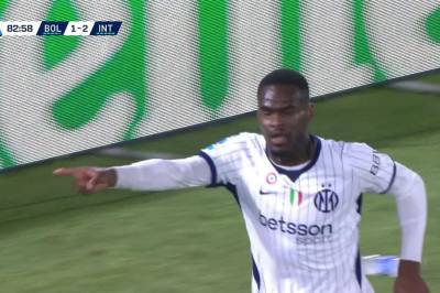 Bonny med mål mot Bologna
