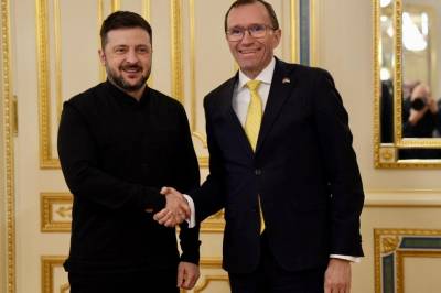 Russiske angrep: Eide tilbrakte natten i bomberom