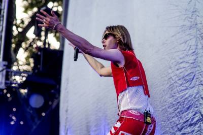 – Han prøver på noe som nesten er umulig