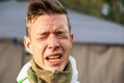 Regjeringen stanser maske-avtale