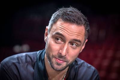 Måns Zelmerlöw bretter ut bitter skilsmisse
