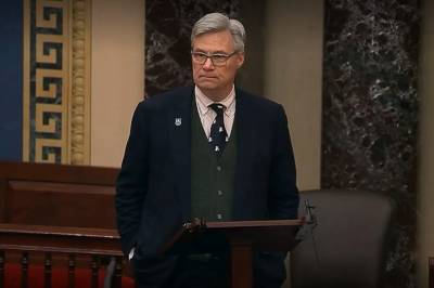 – Er så underdanig overfor én person