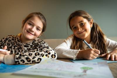 Disse to kom seg unna da krigen startet for fire år siden