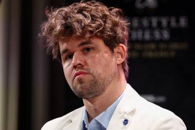 Magnus Carlsen vant mot kvinnelig sjakkspiller