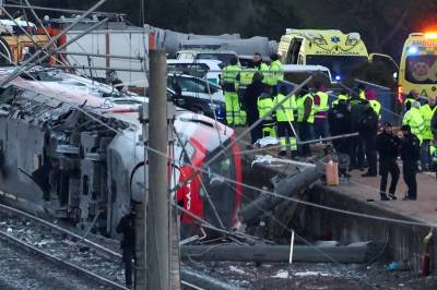 Tog sporet av i Spania: Minst 39 døde