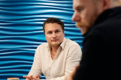 Gründer og investor melder flytting til Sveits: – Har kontinentets beste fondue