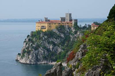 Terje Rød-Larsen jaktet prakteiendommer og slott for Jeffrey Epstein