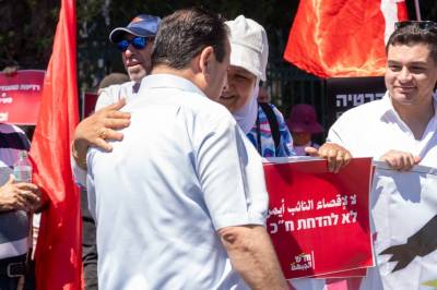 Ayman kritiserte Israels regjering – nå skal han stillast for riksrett