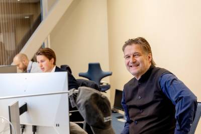 Comeback etter KI-juling: – Darwin jobber i kulissene