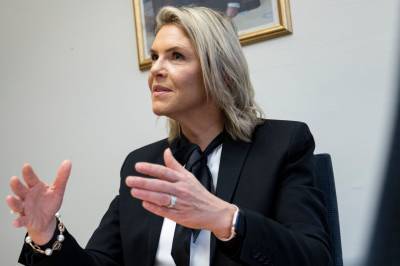 Listhaug fyrer løs mot økonomer: – Hersketeknikk