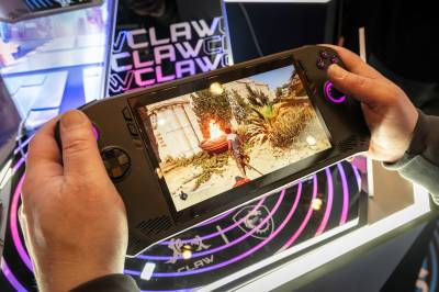 Intel og AMD i åpen krig om håndholdte gaming-PC-er