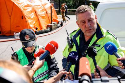 Brannvesenet etter storbrannen: – Vi ønsker ikke folk inn i området