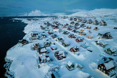 Amerikansk boreutstyr tatt i land på Grønland