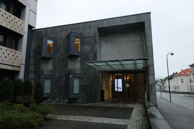 Ber om to år og to måneders fengsel for korrupsjonstiltalt politimann