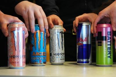 Forslagene for å få ungdom til å drikke mindre energidrikk