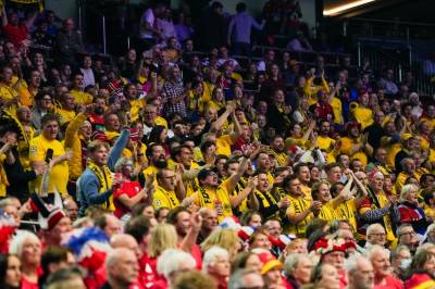 Håndballjentene får uventet Glimt-hjelp: – Et lydnivå jeg aldri har hørt