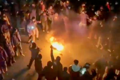 466 drept i protestene