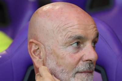 Stefano Pioli nekter å gå av som Fiorentina-manager