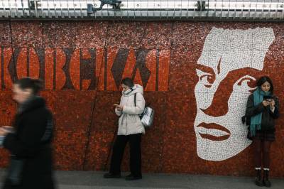 Putin ser deg. 100 millioner russere blir presset over på spionapp.