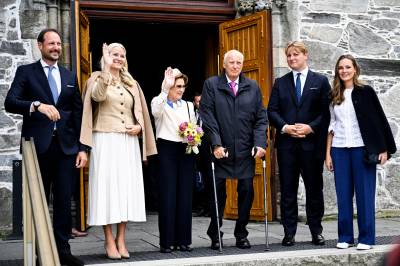Kongefamiliens sommerplaner: – Alt avhenger av Mette-Marit